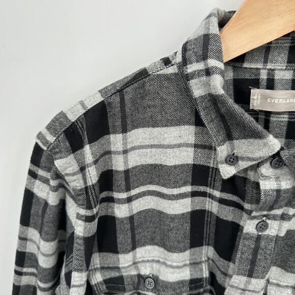 EVERLANE The Brushed Flannel Cotton Black Grey Plaid Button Down Shirt // XL - Picture 6 of 12